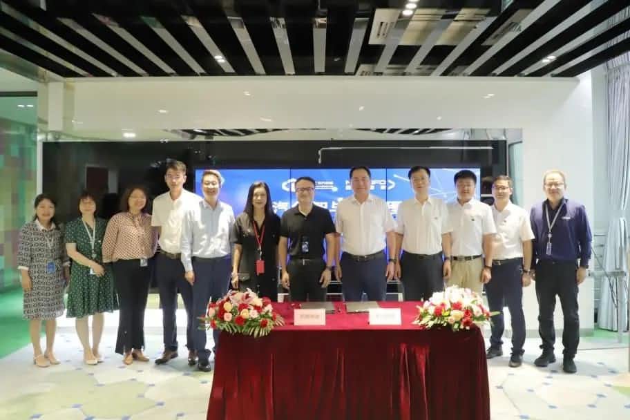 ����ϣ��williamhill�ٷ���վ����������ǩ��ս�Ժ������Э�� ���������ƶ��������ܻ�����